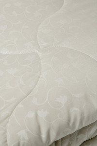 Одеяло Овечья шерсть в микрофибре 200 гр/м2